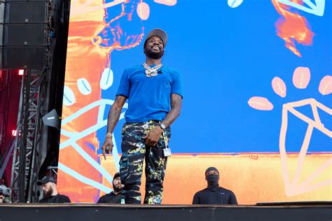 Rapper Meek Mill Spotted Wearing The Most Bizarre Richard 